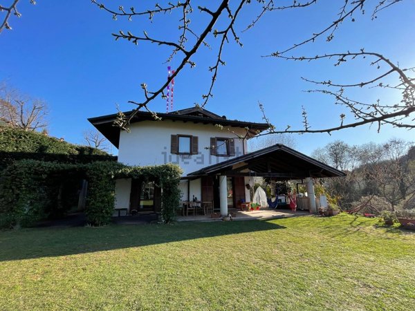 appartamento in vendita a Trento in zona Gazzadina