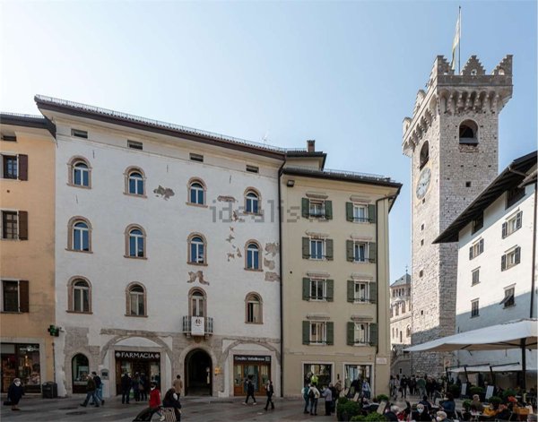 appartamento in vendita a Trento in zona Centro Storico