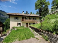 casa indipendente in vendita a Valfloriana in zona Valle