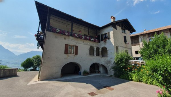 appartamento in vendita a Comano Terme in zona Lundo