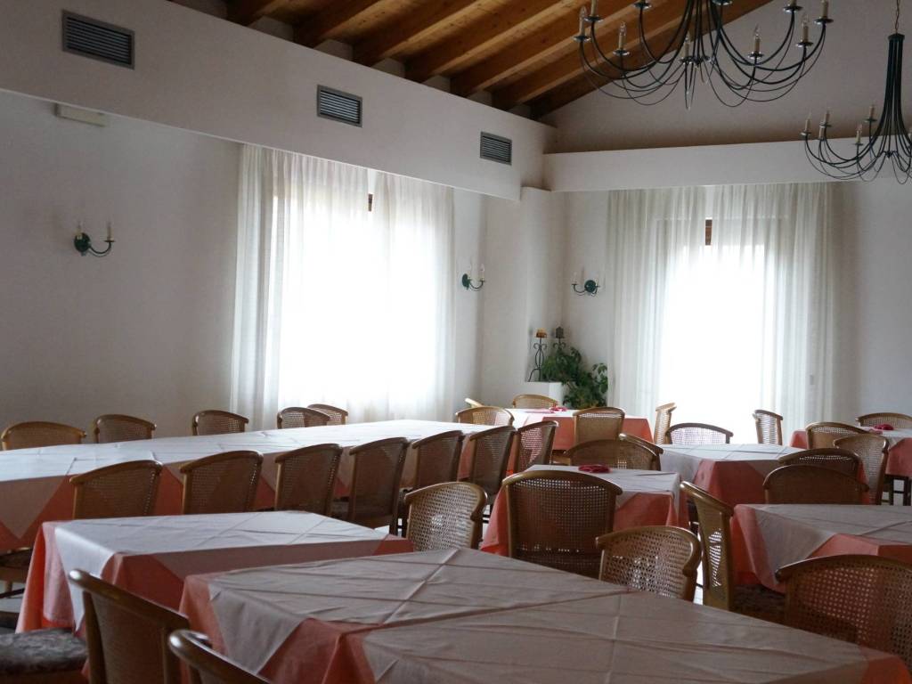 intera palazzina in vendita a Ledro in zona Concei