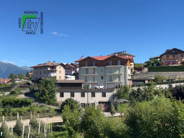 casa indipendente in vendita a Predaia in zona Coredo