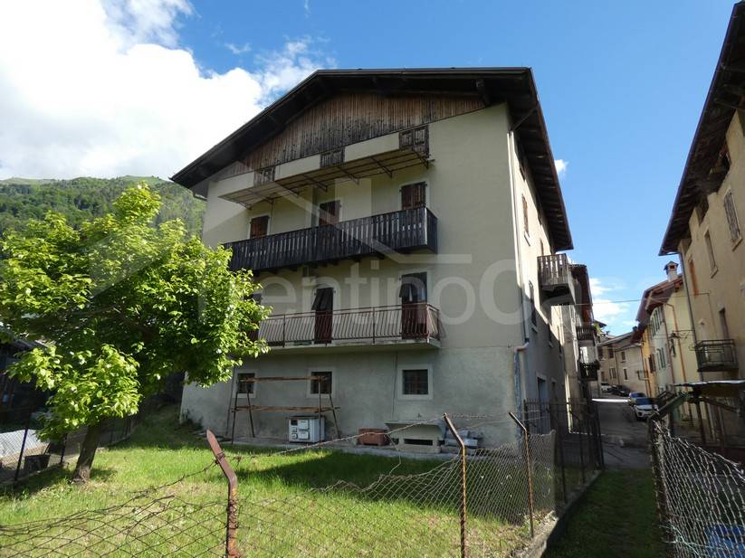 casa indipendente in vendita a Valdaone in zona Praso