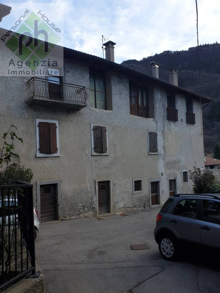 appartamento in vendita a Pieve di Bono-Prezzo in zona Strada