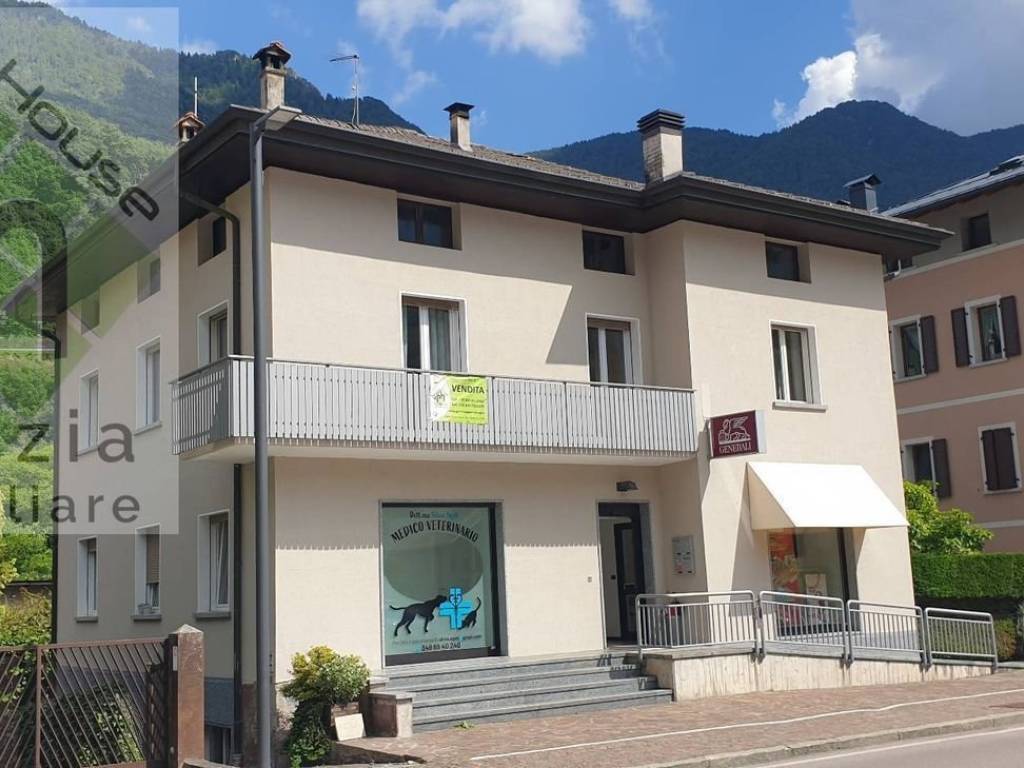 casa indipendente in vendita a Pieve di Bono-Prezzo in zona Creto
