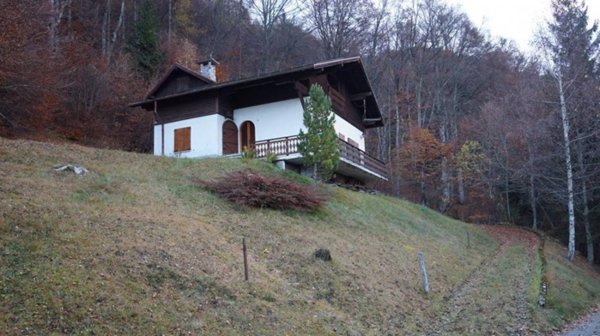 casa indipendente in vendita a Pieve di Bono-Prezzo in zona Por