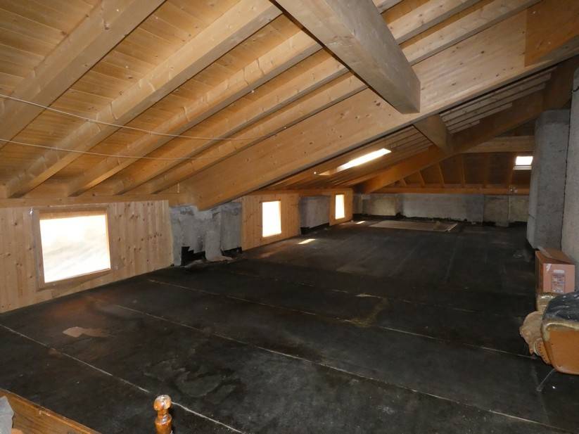 casa indipendente in vendita a Pieve di Bono-Prezzo in zona Por