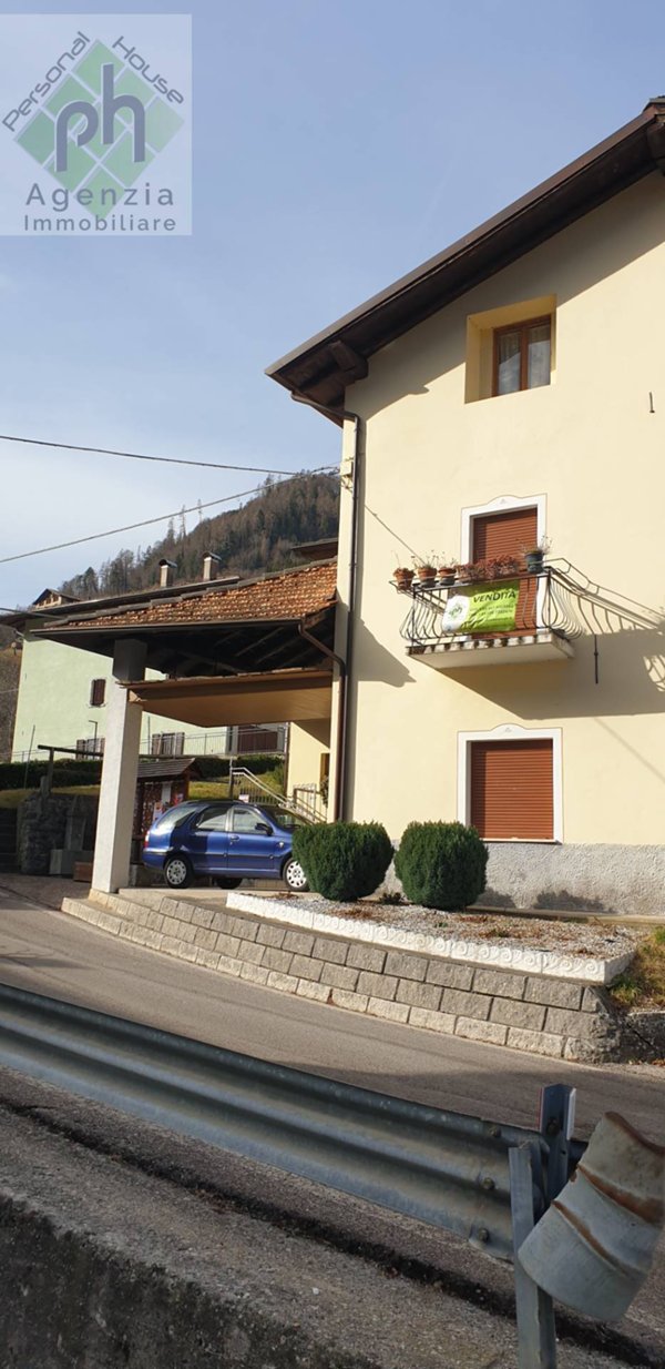casa indipendente in vendita a Pieve di Bono-Prezzo in zona Prezzo