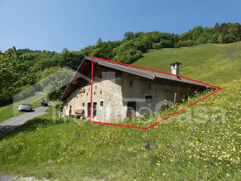 casale in vendita a Pieve di Bono-Prezzo
