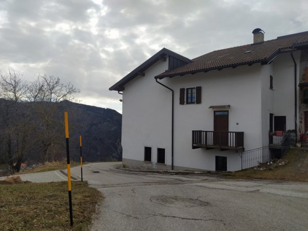 casa semindipendente ad Altopiano della Vigolana in zona Centa San Nicolò
