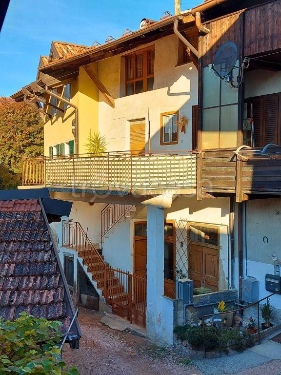 casa indipendente in vendita ad Altopiano della Vigolana