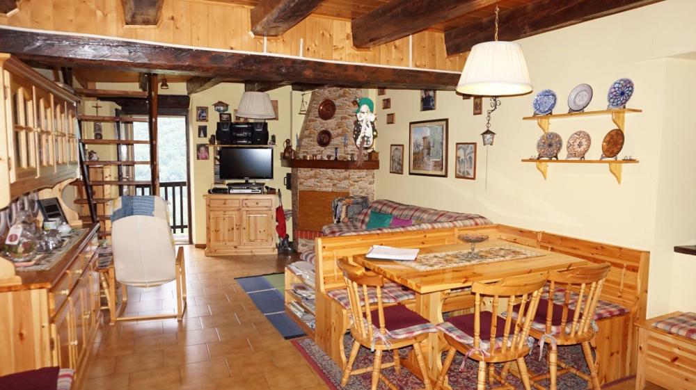 appartamento in vendita a Borgo Chiese in zona Cimego