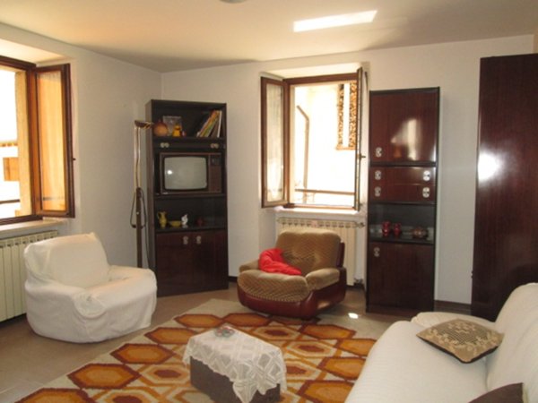 appartamento in vendita a Borgo Chiese in zona Cimego