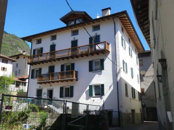 appartamento in vendita a Borgo Chiese in zona Cimego