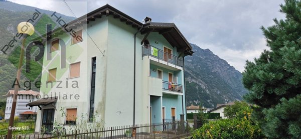 appartamento in vendita a Borgo Chiese in zona Condino