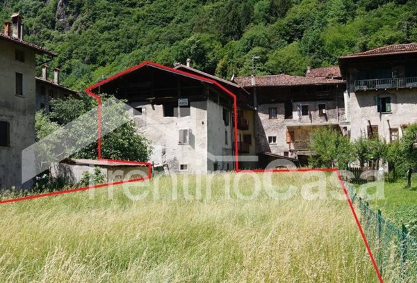 casa indipendente in vendita a Borgo Chiese in zona Condino