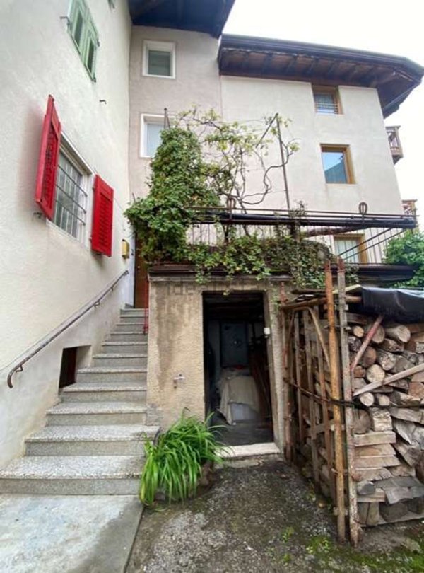 casa indipendente in vendita a Contà in zona Cunevo