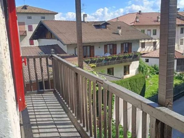 casa indipendente in vendita a Contà in zona Cunevo