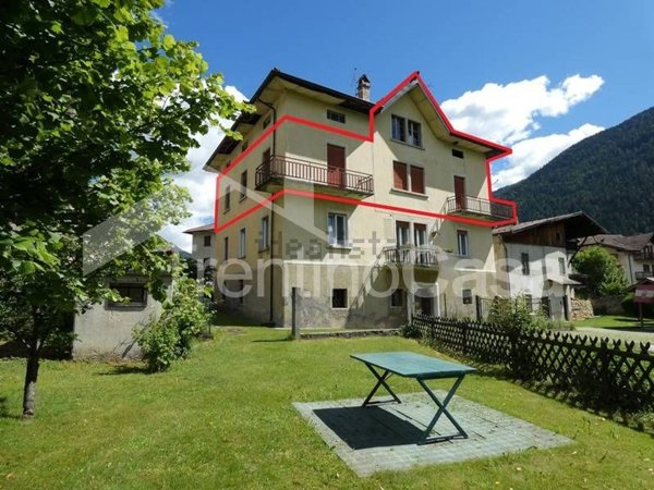 appartamento in vendita a Porte di Rendena in zona Darè