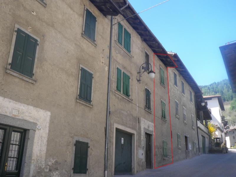 casa indipendente in vendita a Sella Giudicarie in zona Roncone