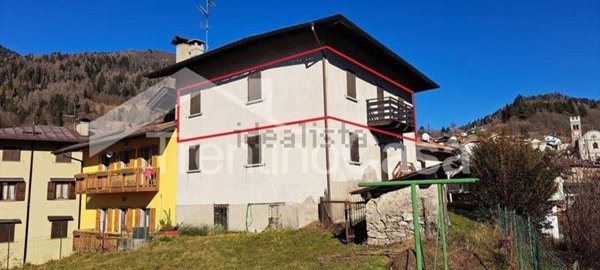 appartamento in vendita a Sella Giudicarie in zona Roncone