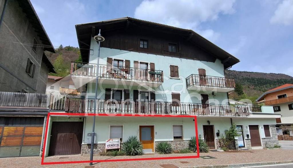 appartamento in vendita a Sella Giudicarie in zona Breguzzo