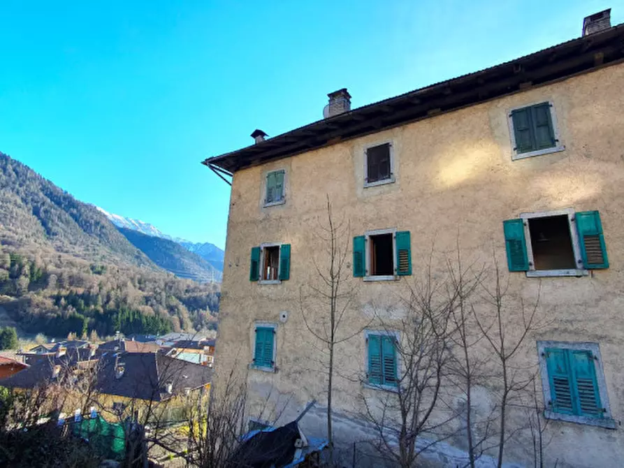 appartamento in vendita a Sella Giudicarie in zona Roncone