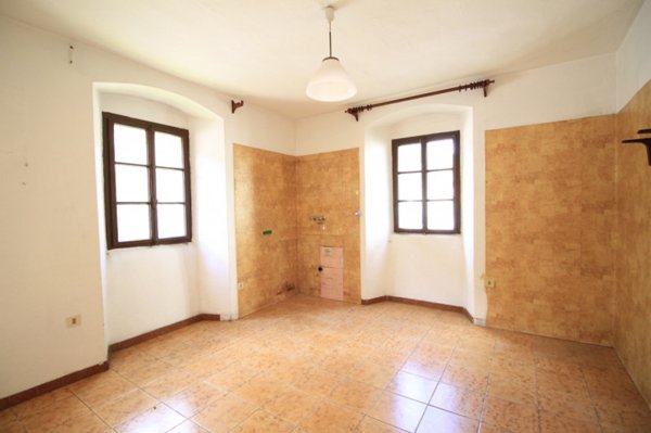 casa indipendente in vendita a Sella Giudicarie in zona Bondo