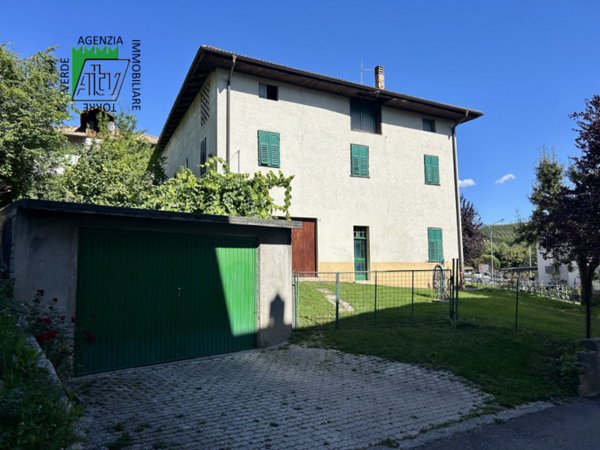 casa indipendente in vendita a Ville d'Anaunia in zona Tuenno