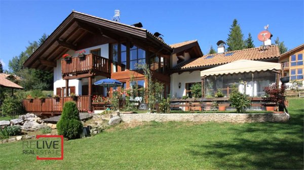 casa indipendente in vendita a Borgo d'Anaunia in zona Fondo