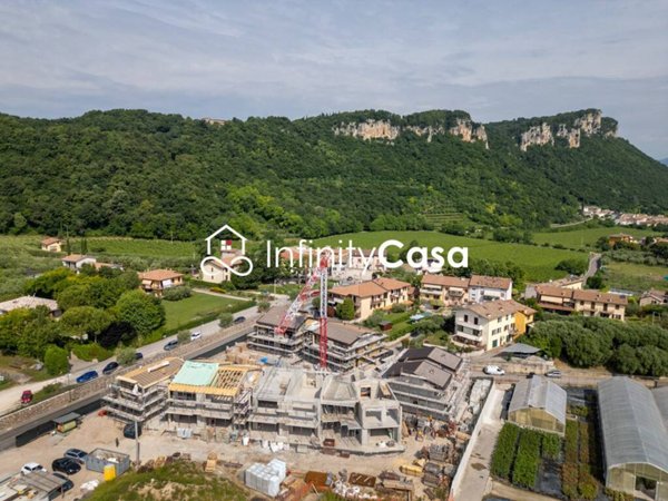 casa indipendente in vendita ad Affi
