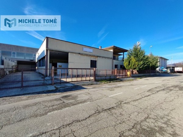 locale commerciale in vendita ad Affi