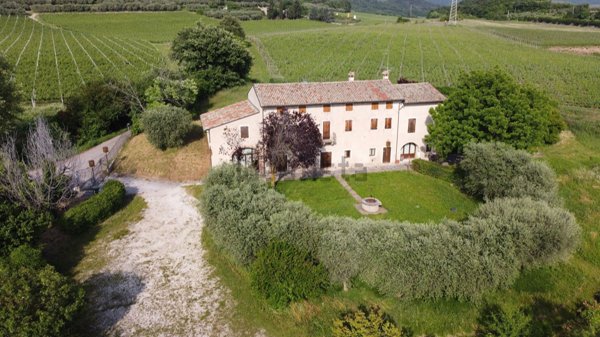 casa indipendente in vendita ad Affi