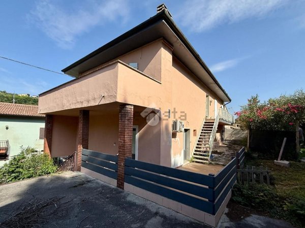 appartamento in vendita ad Affi