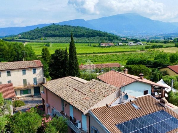 appartamento in vendita ad Affi