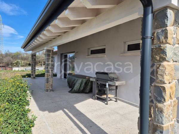casa indipendente in vendita ad Affi