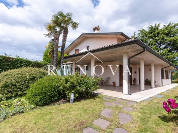 casa indipendente in vendita ad Affi