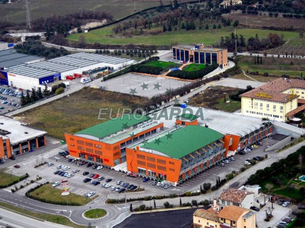 ufficio in vendita ad Affi