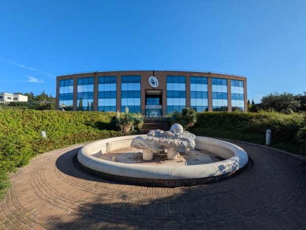 ufficio in vendita ad Affi