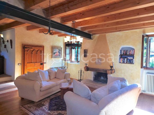 casa indipendente in vendita ad Affi