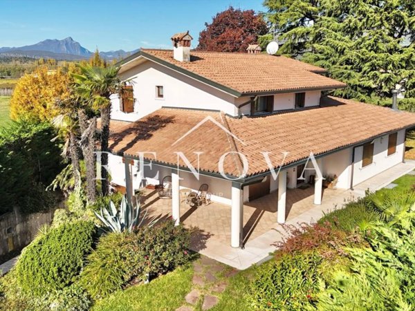 casa indipendente in vendita ad Affi