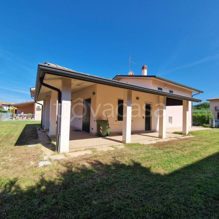 casa indipendente in vendita ad Affi