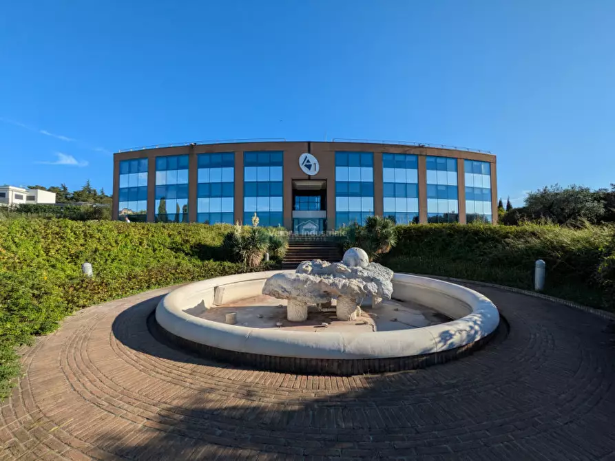 ufficio in vendita ad Affi