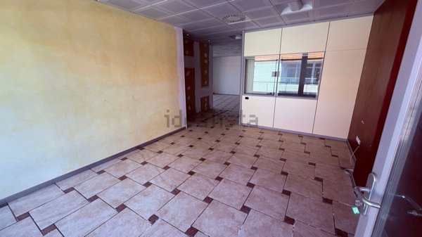 ufficio in vendita ad Affi