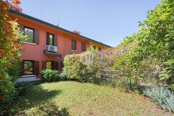 casa indipendente in vendita ad Affi