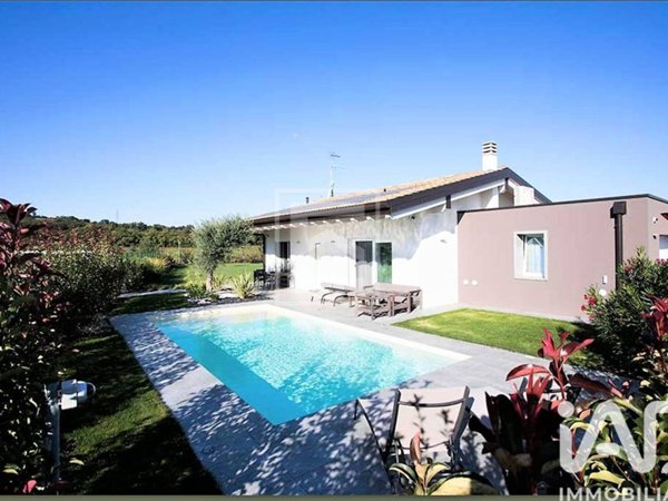 casa indipendente in vendita ad Affi