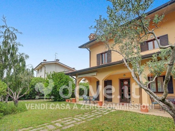 casa indipendente in vendita ad Affi