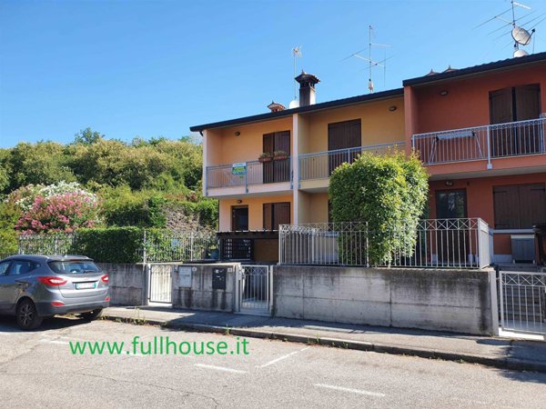 casa indipendente in vendita ad Affi in zona Caorsa