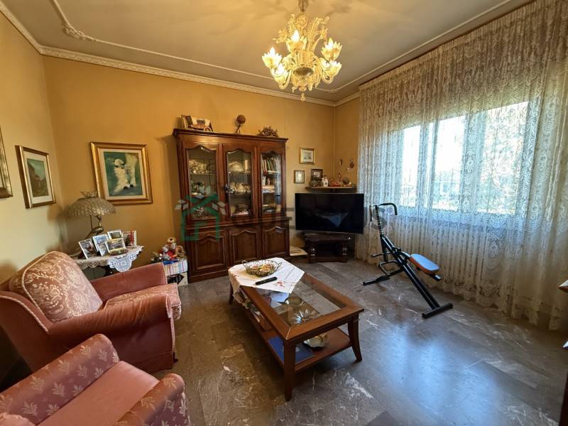 casa indipendente in vendita ad Albaredo d'Adige in zona Michellorie