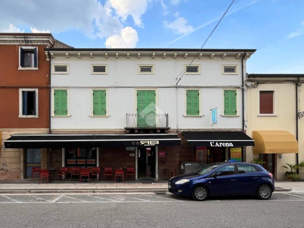 casa indipendente in vendita ad Albaredo d'Adige